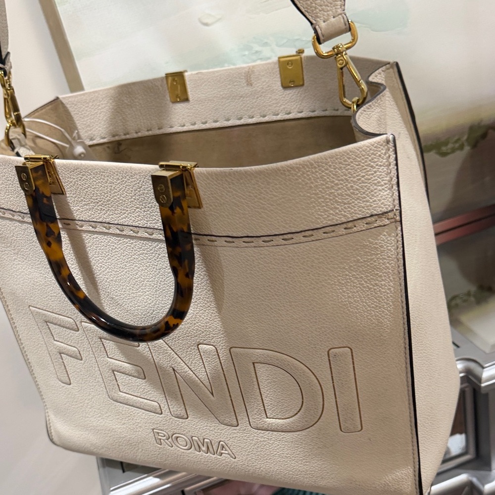 Fendi Cream Leather Tote Bag - Picture 9 of 9